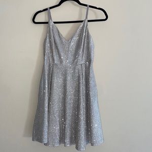 Lulus sparkly dress